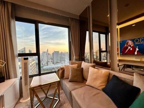 รูป ขายด่วน Life Asoke Rama.9 ห้องอาคารเอชั้นสูง ราคาดี ทำเลสวยใจกลางพระราม9 ไว้อยู่เองหรือลงทุนก็ยิวดีครับ - รูปที่ 2/6