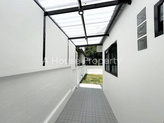 รูป บ้านเดี่ยวโครงการ ลัดดารมย์ ศรีราชา เงียบสงบ เดินทางสะดวก - รูปที่ 13/16