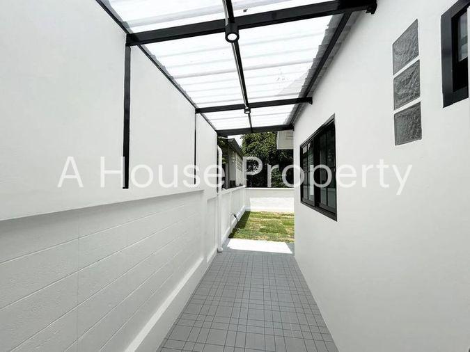 รูป บ้านเดี่ยวโครงการ ลัดดารมย์ ศรีราชา เงียบสงบ เดินทางสะดวก - รูปที่ 13/16