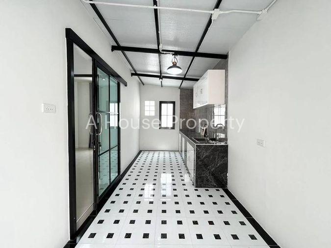 รูป บ้านเดี่ยวโครงการ ลัดดารมย์ ศรีราชา เงียบสงบ เดินทางสะดวก - รูปที่ 10/16