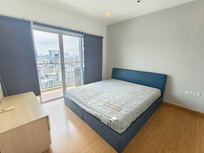 picture 🏙️ Rare large unit near Victory Monument ✨ High floor open view 🚆 Great location, fully furnished & Available Now!! 🛋️💖 - 4/9