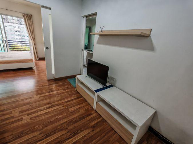 picture Unblocked South View at  The Seed Sathorn Taksin size 33 sq m. - 8/14
