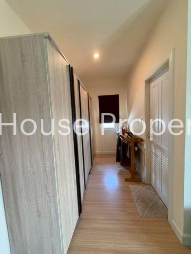 picture Beautiful, well-maintained pre-owned detached house in Magnolia Village, Sriracha, Chonburi. - 9/17