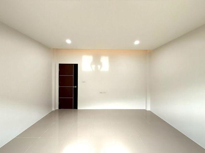 รูป ขายบ้านเดี่ยวสร้างใหม่ หมู่บ้านอารียา วิลล่า  หนองปรือ บางละมุง ชลบุรี  - รูปที่ 10/17