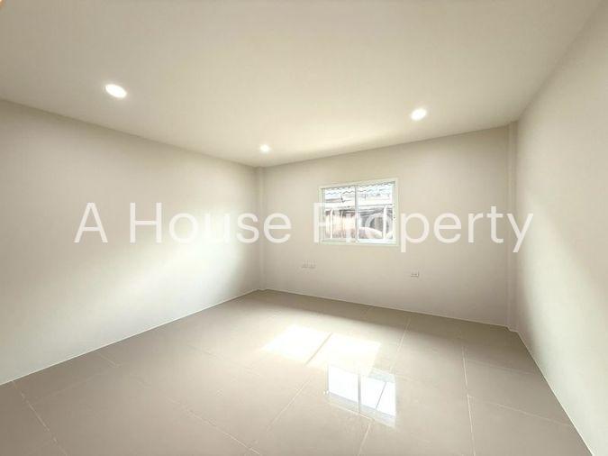 รูป ขายบ้านเดี่ยวสร้างใหม่ หมู่บ้านอารียา วิลล่า หนองปรือ บางละมุง ชลบุรี - รูปที่ 8/17