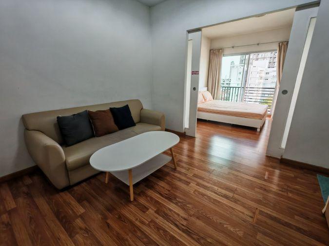 picture Unblocked South View at  The Seed Sathorn Taksin size 33 sq m. - 6/14