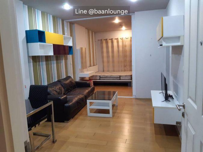 รูป วิวรถไฟฟ้า Hive Sathorn (ไฮฟ์ สาทร) 41 ตร.ม. 1 ห้องนอน 1 ห้องน้ำ เครื่องปรับอากาศ 2 เครื่อง - รูปที่ 1/14