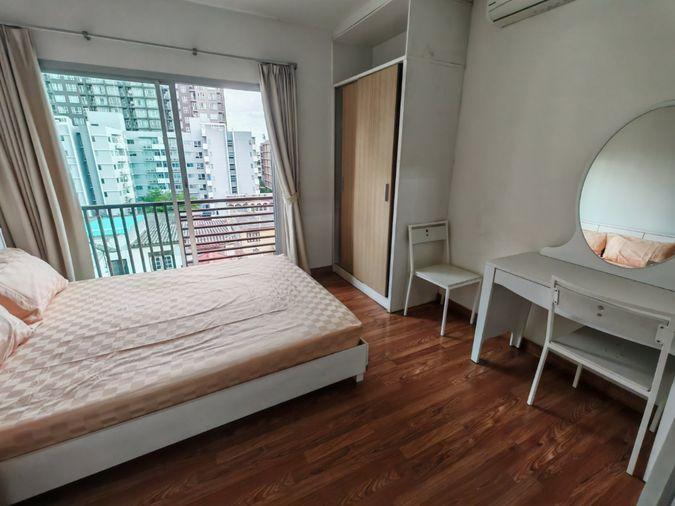 picture Unblocked South View at  The Seed Sathorn Taksin size 33 sq m. - 3/14