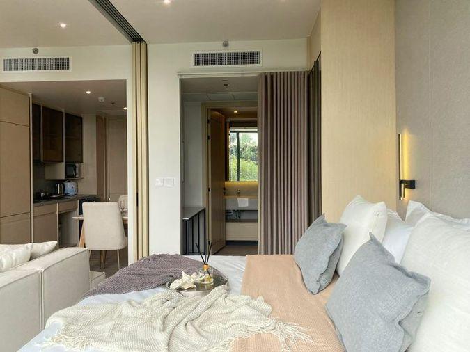 picture Luxury condo for rent at Arome Wongamat Pattaya, with stunning sea views. - 2/8