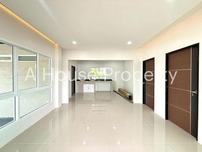 รูป ขายบ้านเดี่ยวสร้างใหม่ หมู่บ้านอารียา วิลล่า หนองปรือ บางละมุง ชลบุรี - รูปที่ 2/17