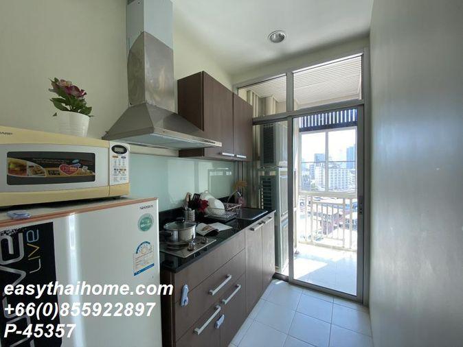 picture P-45357 > Rent: Chewathai Ratchaprarop 2 Bedrooms 9th Floor City View Fully Furnished Near BTS Victory Monument. Line: @easythaihome 085-592-2897 - 10/13