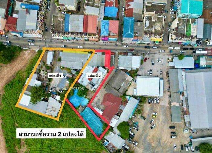 picture Land for sale in Na Kluea, Soi Pothisarn. Beautiful plot with existing structures. - 1/5