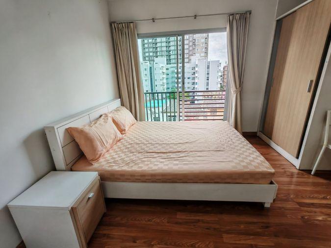 picture Unblocked South View at  The Seed Sathorn Taksin size 33 sq m. - 2/14