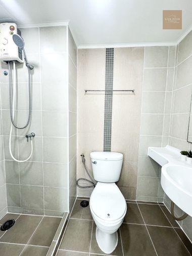 รูป ขายด่วน คอนโดห้องรีโนเวทใหม่ ใกล้พัฒนาการ–เพชรบุรีตัดใหม่ เดินทางเข้าเมืองง่าย - รูปที่ 10/10