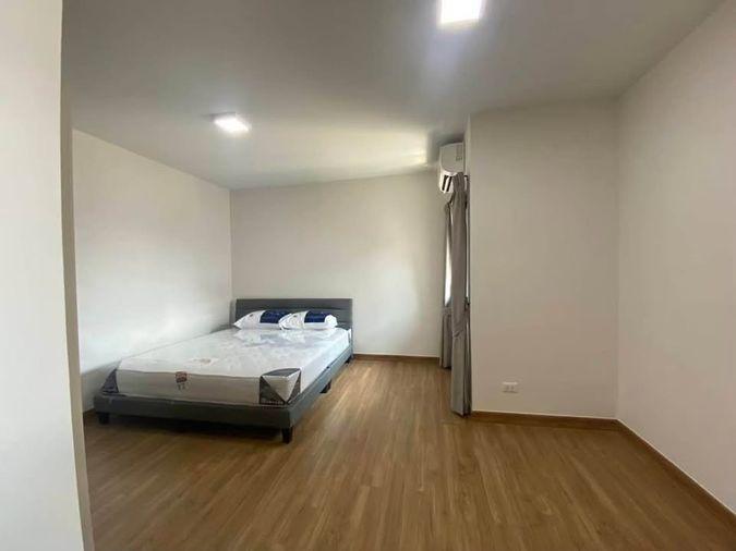 picture 🏡✨ Luxury Villa for Rent | Baan Klang Muang Ramintra 🌿  📍 Prime Location | Near MRT Pink Line - 8/12