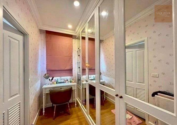 รูป ขายด่วน บ้านเดี่ยวบรรยากาศอบอุ่นสำหรับครอบครัว ต้อง Passorn Prestique Luxe พัฒนาการ - รูปที่ 8/13