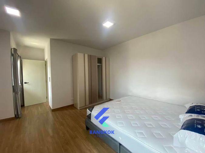 picture ðĄâĻ Luxury Villa for Rent | Baan Klang Muang Ramintra ðŋ ð Prime Location | Near MRT Pink Line - 6/12