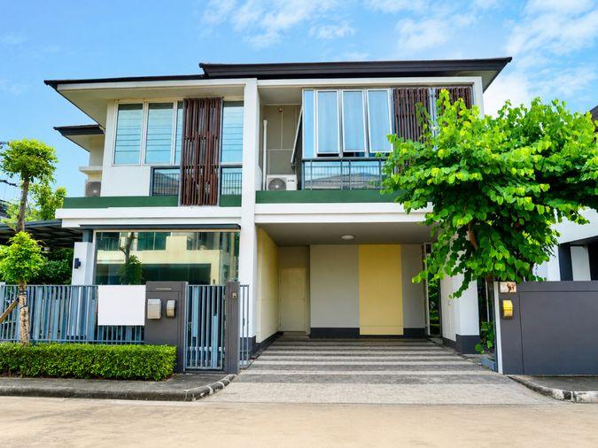 รูป ให้เช่าบ้านเดี่ยวหรู Sena Park Grand รามอินทรา  พร้อมเฟอร์นิเจอร์ | เลี้ยงสัตว์ได้ | พร้อมเข้าอยู่ - รูปที่ 1/42