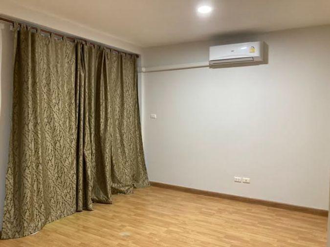 picture 🔥For Sale: 2-Storey Townhouse at Merit Grand Donmuang, Soi Therd Ratchan 1 – Corner Unit, Move-in Ready, Convenient Location - 6/10