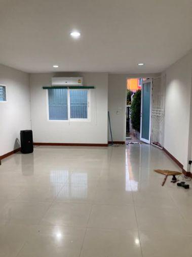 picture 🔥For Sale: 2-Storey Townhouse at Merit Grand Donmuang, Soi Therd Ratchan 1 – Corner Unit, Move-in Ready, Convenient Location - 3/10