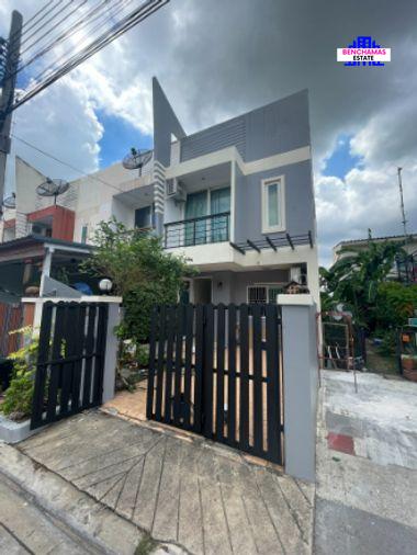 picture 🔥For Sale: 2-Storey Townhouse at Merit Grand Donmuang, Soi Therd Ratchan 1 – Corner Unit, Move-in Ready, Convenient Location - 1/10