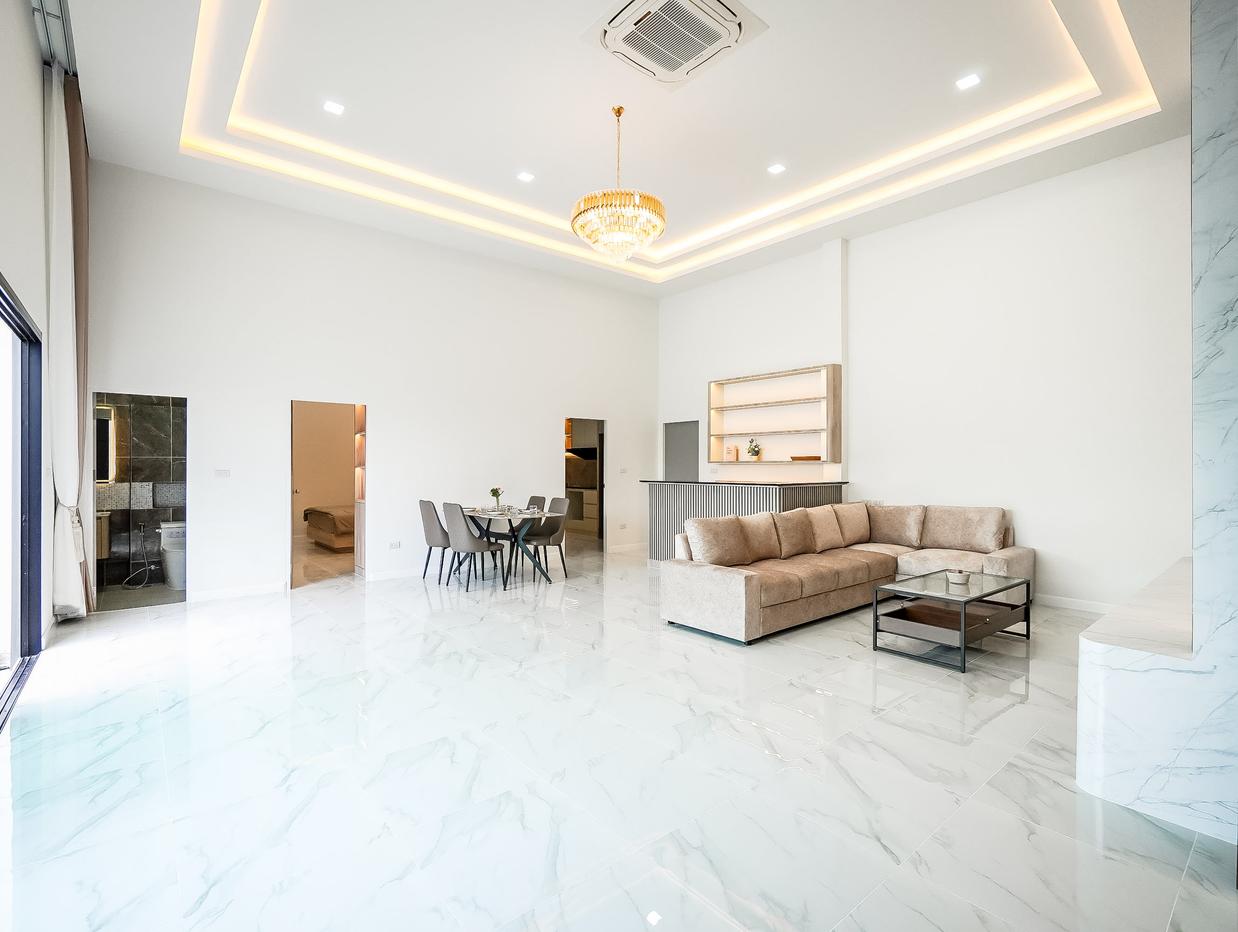 รูป Pool Villa for Sale Thung Klom East Pattaya Investment - รูปที่ 6/25