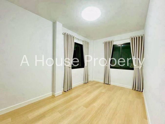 picture Twin house for sale, 2 stories, Pano Village Laem Chabang, Thung Grad, Chonburi. - 5/7