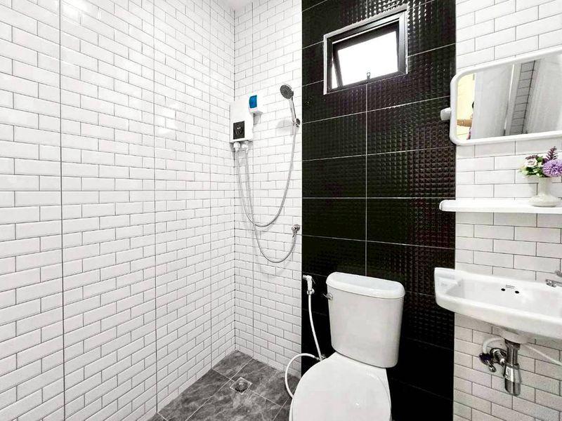 picture European Style Townhome for Rent in East Pattaya - 10/11