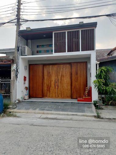 รูป 🔥 บ้านเช่า อ่อนนุช 70/1 หลังติดทางออกหมู่บ้าน ค้าขายได้ 25 ตร.ว. 1 นอน 1 น้ำ เพียง 9,500 บาท ใกล้ BTS ศรีนุช 🔥 - รูปที่ 1/25