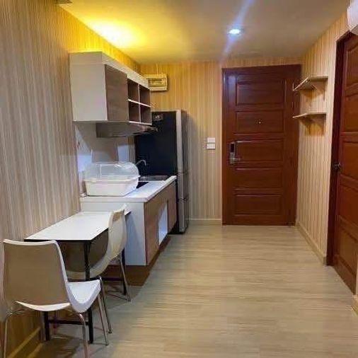 รูป 🔥ขาย คอนโด  Emerald Residence Ratchada เอ็มเมอรัลด์ เรสซิเดนท์ รัชดา   ใจกลางเมืองรัชดา ✅ ใกล้ MRT ห้วยขวาง ห้องเกือบมุม ส่วนตัวมาก - รูปที่ 6/6