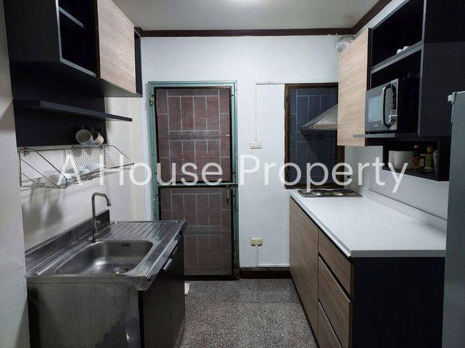 picture High-quality detached houses in Country Home 2 Sriracha, Chonburi. Prime location. - 3/12