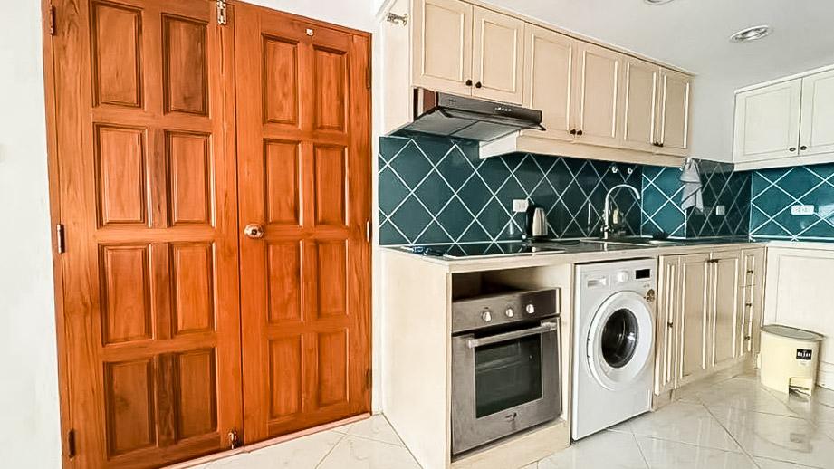 รูป Metro Jomtien Condotel Studio Condo for Sale Sea View - รูปที่ 3/6