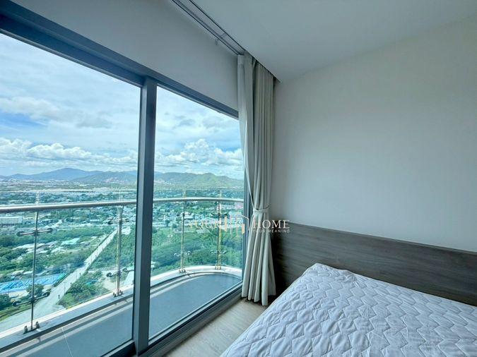 picture The Symphony Condo on private beach: 1 bed, area 40 sq m, ready to move in - 14/18