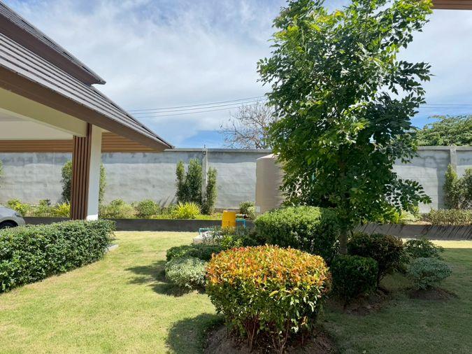picture 🌿🏡 Luxury Modern Tropical Pool Villa for Sale Spacious private residence with a large garden - 7/42