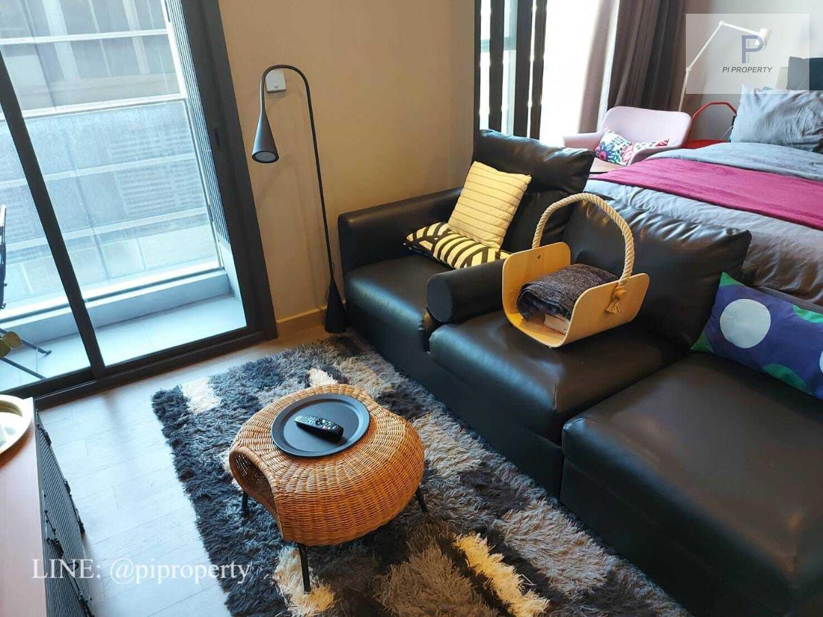 รูป ให้เช่าห้องชุด 1 ห้องนอน ตกแต่งครบครัน ในโครงการ Esse at Shingha Complex ชั้นล่าง เดินทางสะดวกจากอโศก - พระราม 9 และอาคารสำนักงาน Singha Complex - รูปที่ 4/26