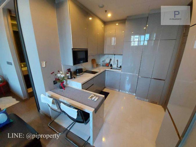 รูป ให้เช่าห้องชุด 1 ห้องนอน ตกแต่งครบครัน ในโครงการ Esse at Shingha Complex ชั้นล่าง เดินทางสะดวกจากอโศก - พระราม 9 และอาคารสำนักงาน Singha Complex - รูปที่ 2/26