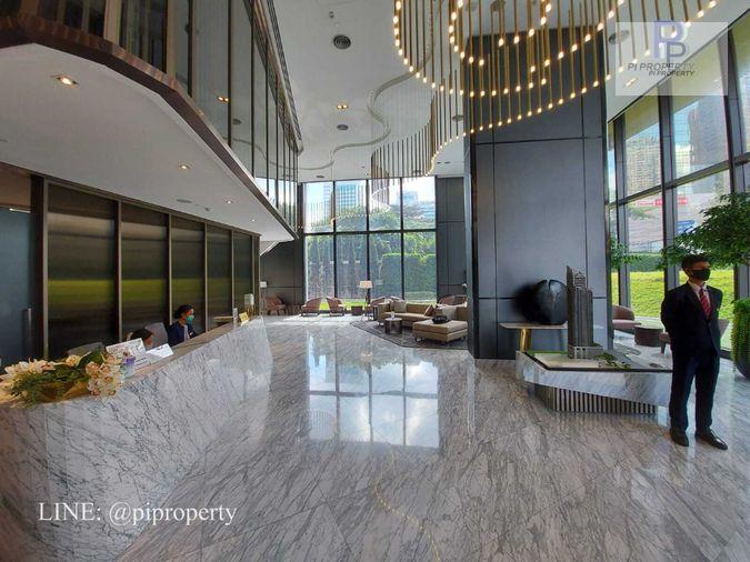 รูป ให้เช่าห้องชุด 1 ห้องนอน ตกแต่งครบครัน ในโครงการ Esse at Shingha Complex ชั้นล่าง เดินทางสะดวกจากอโศก - พระราม 9 และอาคารสำนักงาน Singha Complex - รูปที่ 12/26