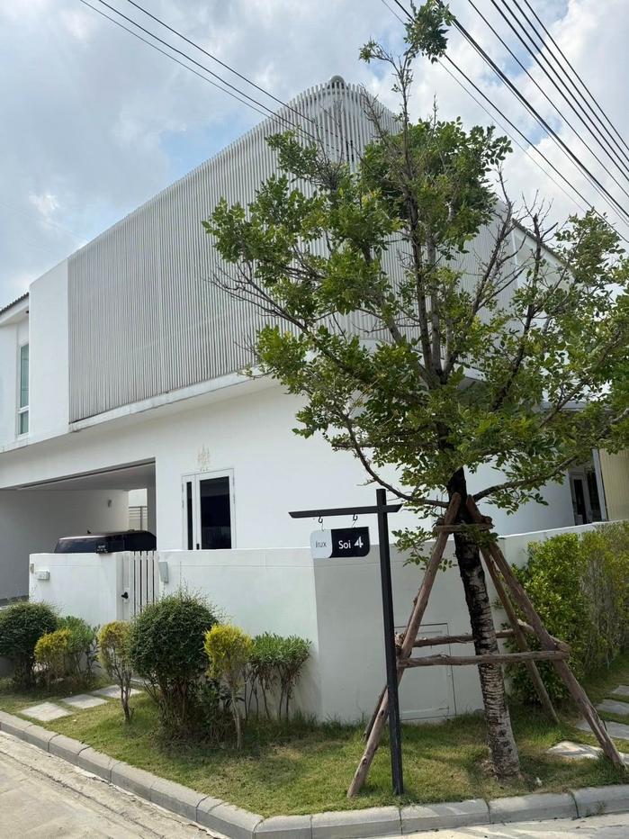 รูป ✅ ขายบ้านเดี่ยวหลังมุม สไตล์โมเดิร์น บิ้วท์อินพร้อมอยู่ ใกล้ทางด่วนจตุโชติ แฟชั่นไอส์แลนด์ ✅ The RUX Ramintra-Chatuchot - เดอะ รักษ์ รามอินทรา-จตุโชติ - รูปที่ 1/15