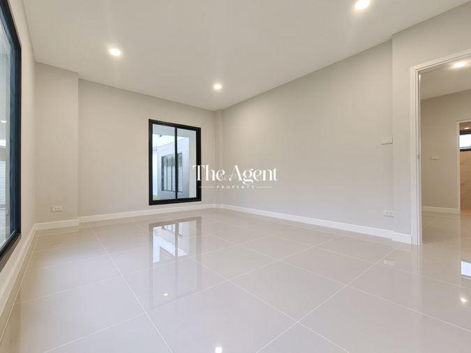 รูป ขายบ้านรีโนเวทใหม่ นันทวัน วงแหวน-รัตนาธิเบศร์ หลังริม เนื้อที่ 108.5 ตร.ว. หลังริม 5 นอน 5 น้ำ โครงการคุณภาพ Land & Houses บางใหญ่ ลดทันที 1 ล้านบาท - รูปที่ 16/47