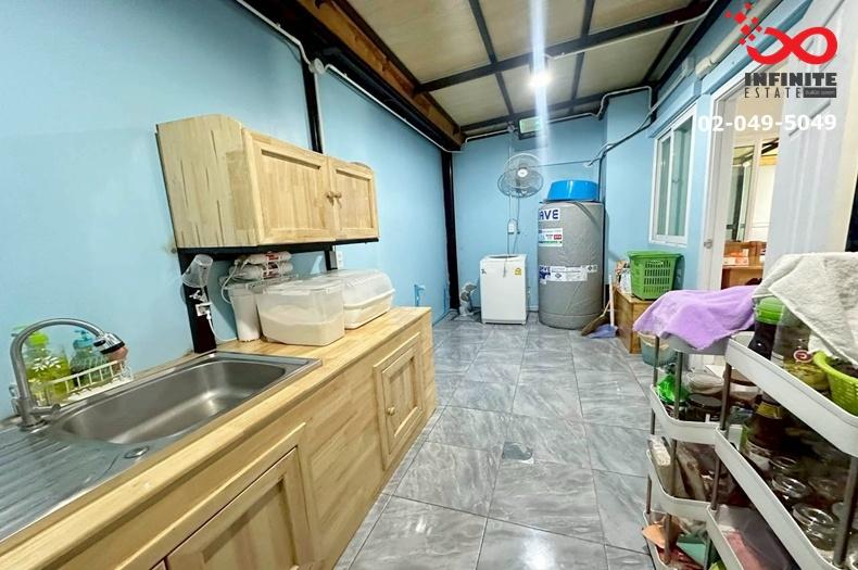 รูป ขายทาวน์โฮม 2 ชั้น หลังริม 34 ตร.ว. ม.เดอะ มิราเคิล ถนนเทพารักษ์ บางพลี สมุทรปราการ - รูปที่ 8/11