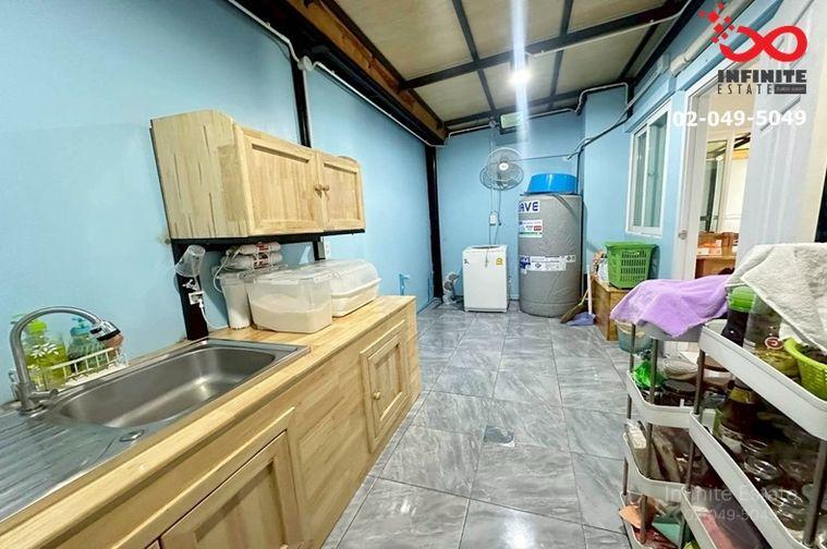 รูป ขายทาวน์โฮม 2 ชั้น หลังริม 34 ตร.ว. ม.เดอะ มิราเคิล ถนนเทพารักษ์ บางพลี สมุทรปราการ - รูปที่ 8/11