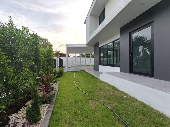 รูป ขายบ้านรีโนเวทใหม่ นันทวัน วงแหวน-รัตนาธิเบศร์ หลังริม เนื้อที่ 108.5 ตร.ว. หลังริม 5 นอน 5 น้ำ โครงการคุณภาพ Land & Houses บางใหญ่ ลดทันที 1 ล้านบาท - รูปที่ 4/47