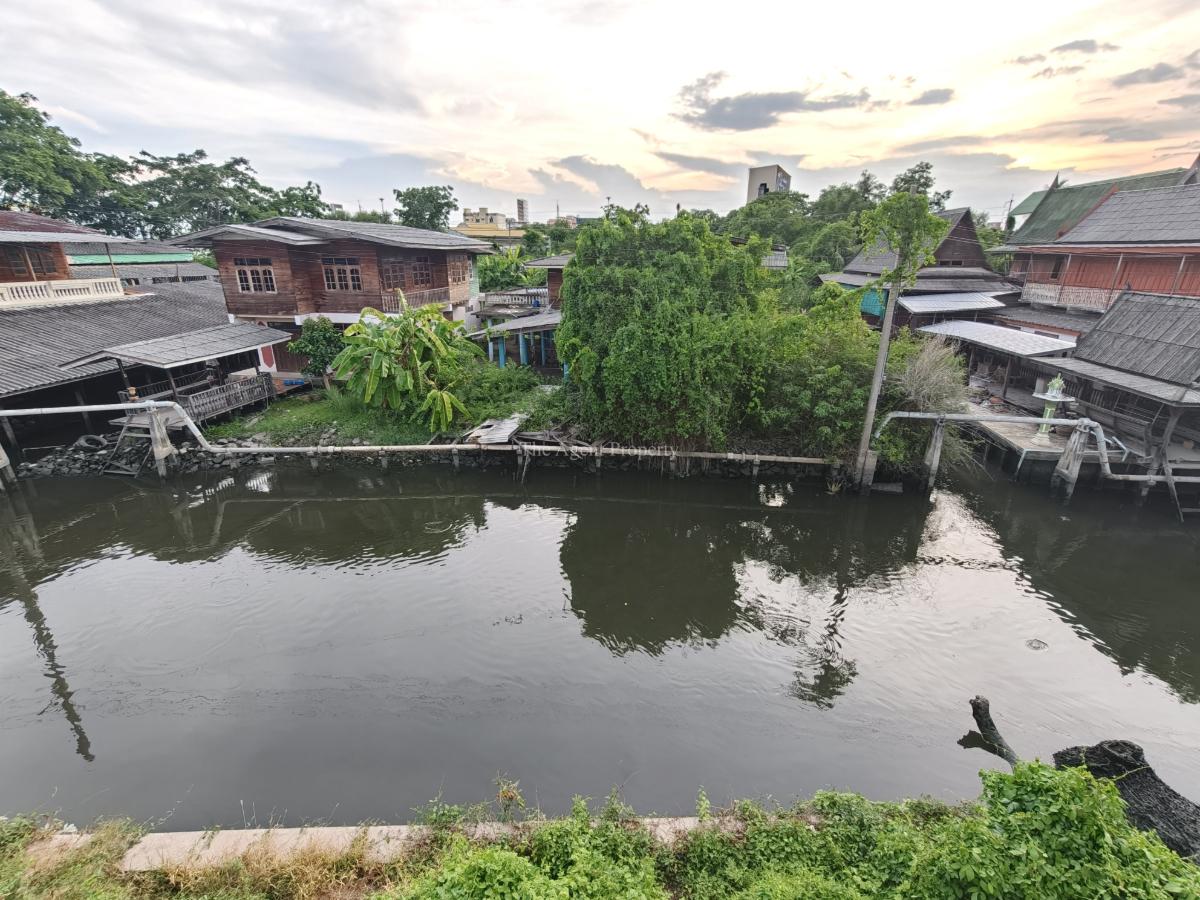 รูป ขายบ้านรีโนเวทใหม่ นันทวัน วงแหวน-รัตนาธิเบศร์ หลังริม เนื้อที่ 108.5 ตร.ว. หลังริม 5 นอน 5 น้ำ โครงการคุณภาพ Land & Houses บางใหญ่ ลดทันที 1 ล้านบาท - รูปที่ 32/47