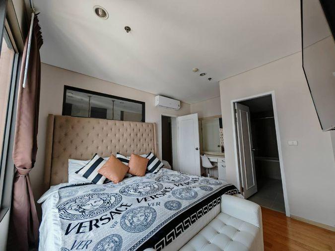 รูป P-149764 — ขายพร้อมผู้เช่า คอนโด Duplex ชั้น 37-38 Villa Asoke 2 นอน 2 น้ำ วิวเมือง ใกล้ MRT เพชรบุรี 085-592-2897 Line: @easythaihome - รูปที่ 1/12