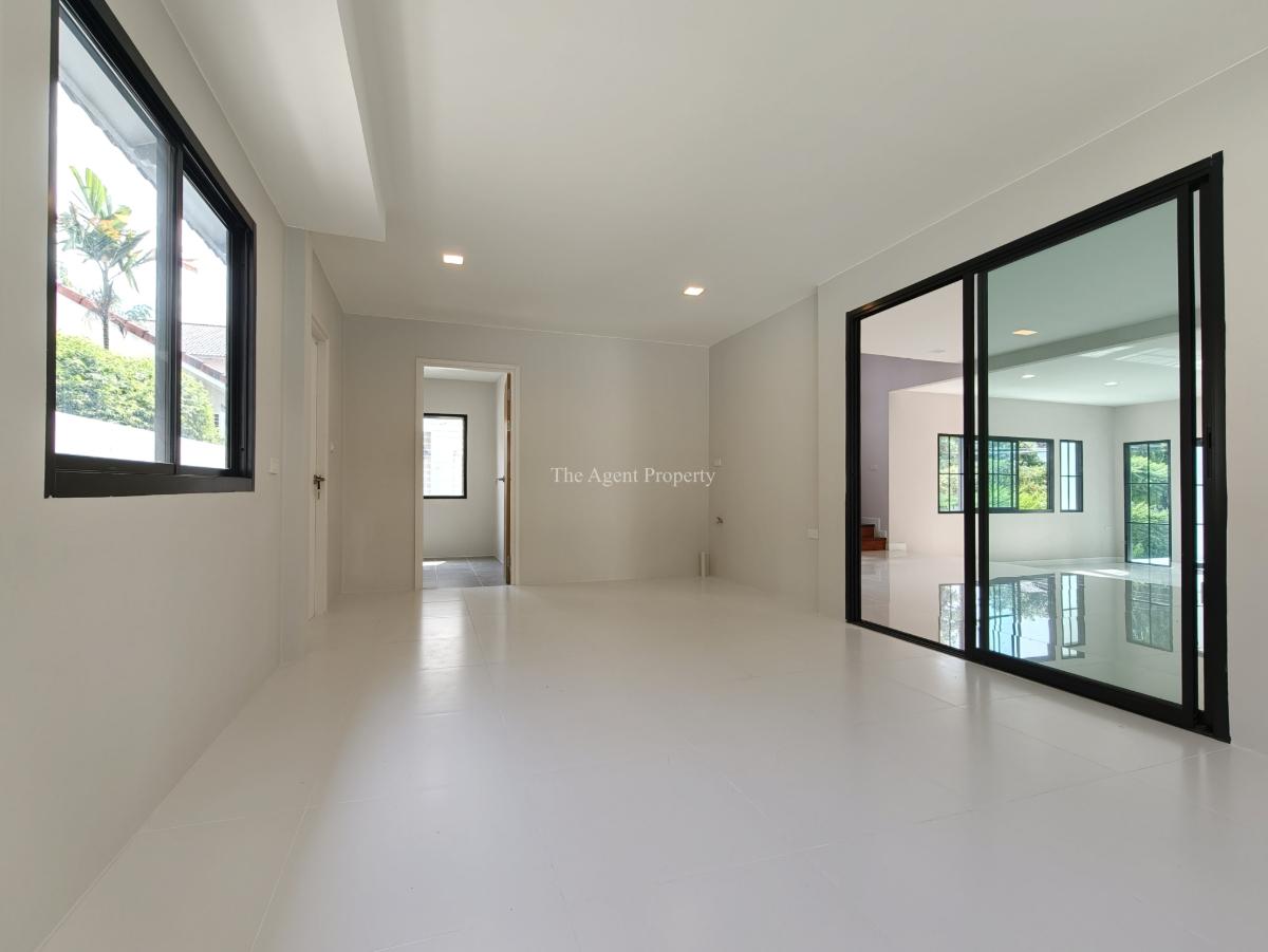 รูป ขายบ้านรีโนเวทใหม่ ลดาวัลย์ ปิ่นเกล้า-บรมราชชนนี หลังริม เนื้อที่ 117 ตร.ว. 4 นอน 4 น้ำ ลดทันที 3 ล้าน เหลือ 9.9 ล้าน - รูปที่ 23/55