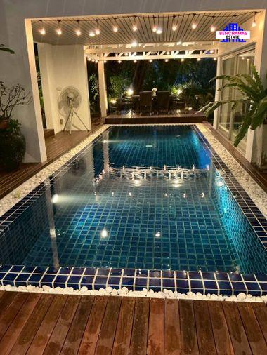 รูป 🔥 ขาย บ้านเดี่ยวสไตล์พูลวิลล่า Noble Tara พัฒนาการ ทำเลทองติดรถไฟฟ้า วิวสวนใหญ่ 180 องศา บรรยากาศรีสอร์ทกลางกรุง - รูปที่ 3/8