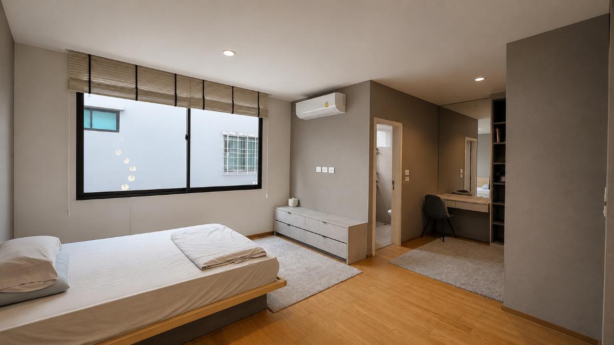 picture Modern-style house for rent at Nirvana Define, Srinakarin Rama 9 - 9/18