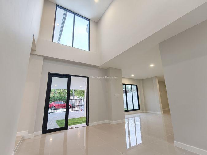 รูป ขายบ้านรีโนเวทใหม่ นันทวัน วงแหวน-รัตนาธิเบศร์ หลังริม เนื้อที่ 108.5 ตร.ว. หลังริม 5 นอน 5 น้ำ โครงการคุณภาพ Land & Houses บางใหญ่ ลดทันที 1 ล้านบาท - รูปที่ 12/47