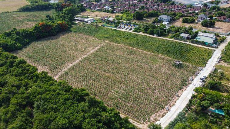 picture Beautiful plot of land for sale in Bowin, a prime location surrounded by leading housing projects. - 4/4