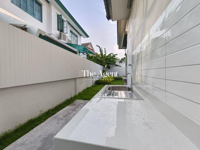 รูป ขายบ้านรีโนเวทใหม่ ลัดดารมย์ ปิ่นเกล้า หลังริม เนื้อที่ 80.5 ตร.ว. 4 นอน 3 น้ำ ทำเลปิ่นเกล้า-ราชพฤกษ์-กาญจนาภิเษก - รูปที่ 31/76